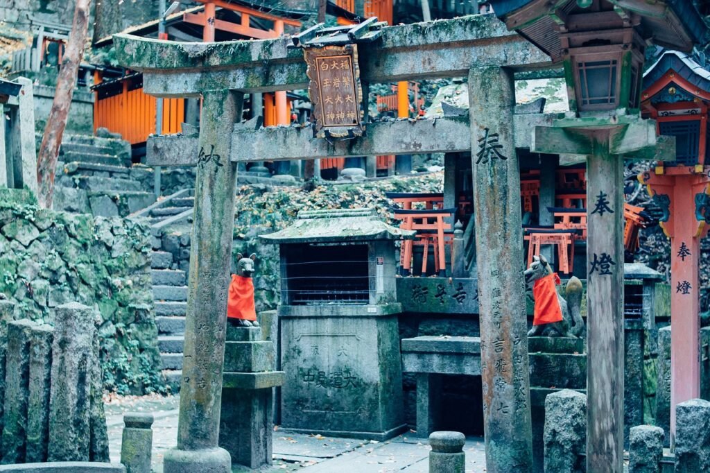 Fushimi Inari Taisha. Kyoto. 14-day Japan itinerary for traditional japan fans.