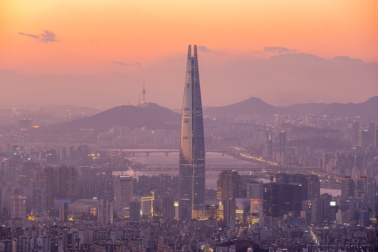 Namsan tower, lotte world tower. 5 days in Seou. best 5-day seoul itinerary