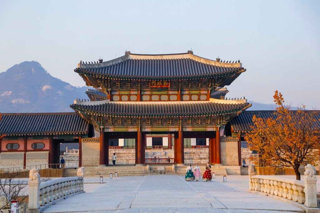 best 5-day seoul itinerary. geyongbokgung. seoul 5 days